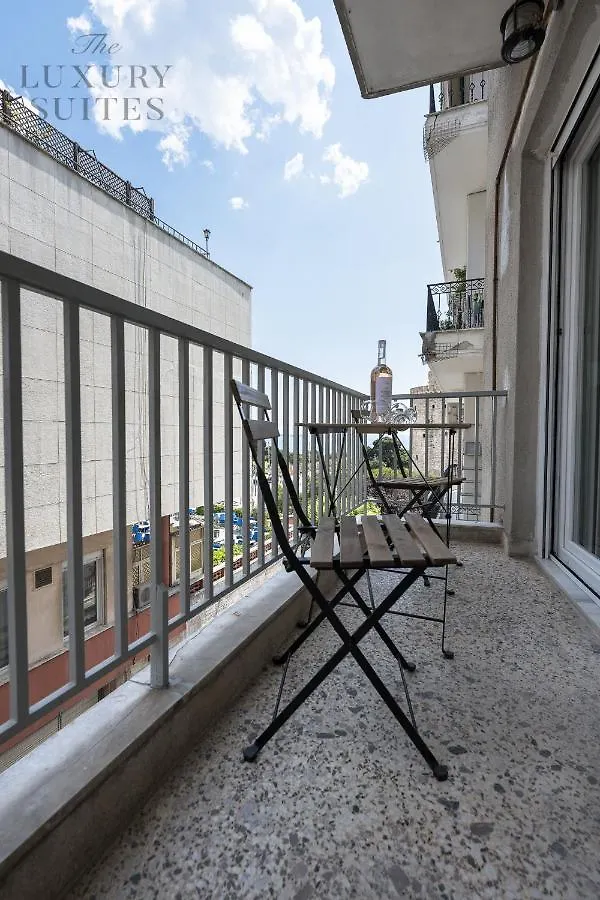 Torre Bianca, The Luxury Suites Thessaloniki Apartment